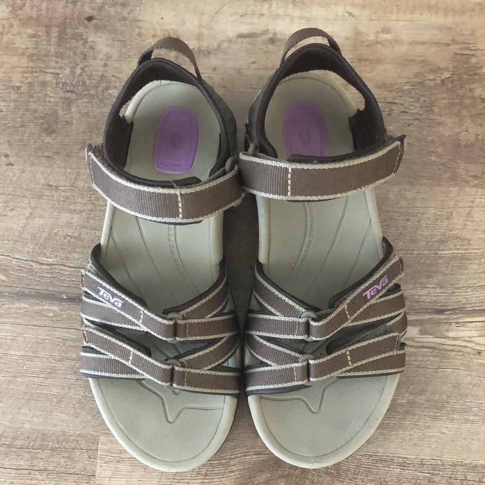 Women's Tirra Sandal Chocolate Chip size 6